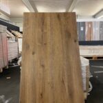 Rigid Click PVC Cottage Brown Oak 713 – 5MM(Sous-Couche Intégré)