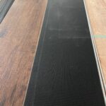 Rigid Click PVC XL Dark Brown – 5,2MM(Geïntegreerde Ondervloer)