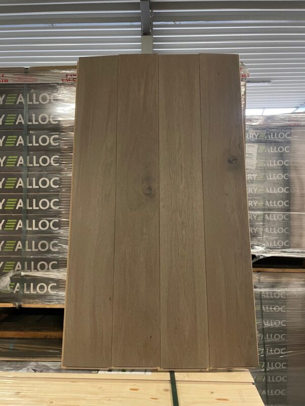 Oak Multilayer Parquet Berry Alloc Oak Residence Oiled 10.8MM(2.5MM Top Layer)