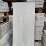 Laminate White Oiled Oak DEF304 – 8MM