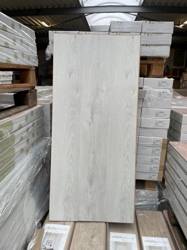 Laminaat White Oiled Oak DEF304 – 8MM