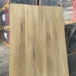 Rigid Click PVC Lyon Oak - 5.5MM(Sous-couche intégrée)