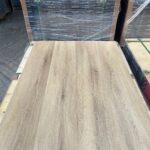 Rigid Click PVC Lyon Oak – 5,5MM(Geïntegreerde Ondervloer)