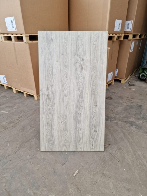 Stratifié Swiss Krono Dove Oak - 8MM(Résistant à L'Eau)