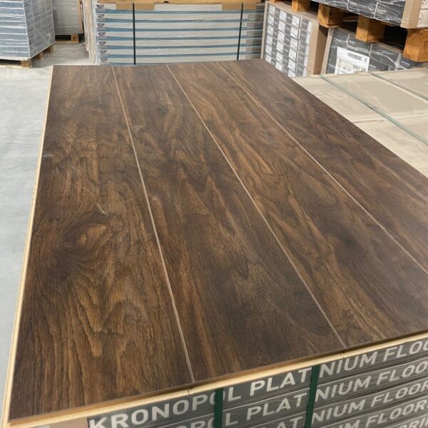 (LOT: 19,61m²): Laminate Balterio Prestige Oak (412) – 8MM