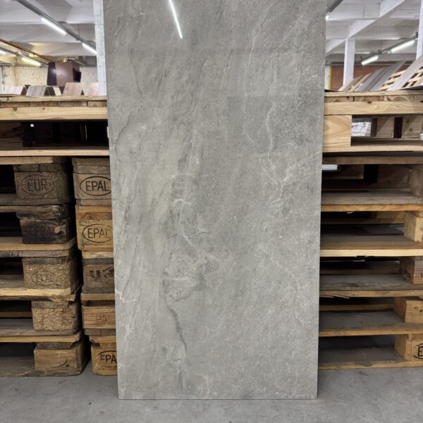 Keramische Vloer &#038; Wandtegel Tempo Ash Pulido Hoogglans 60 x 120 cm &#8211; 9,5MM