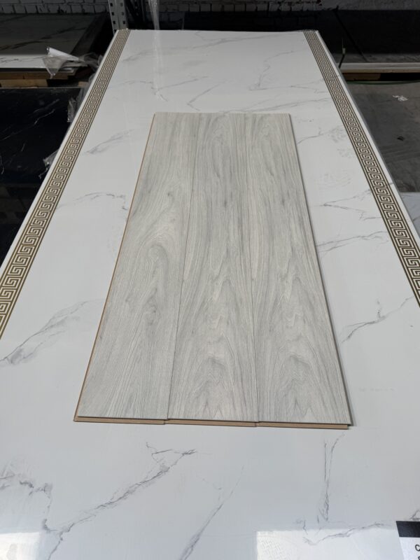 Laminate Swiss Krono 1897 Monet - 8MM (Waterproof)