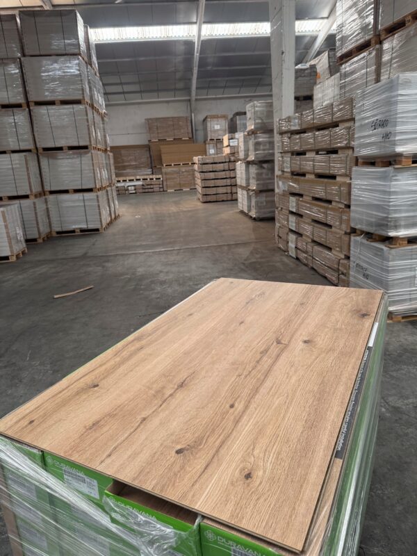 Laminaat Lake Worth Oak - 9MM(Geïntegreerde Ondervloer + Waterbestendig)